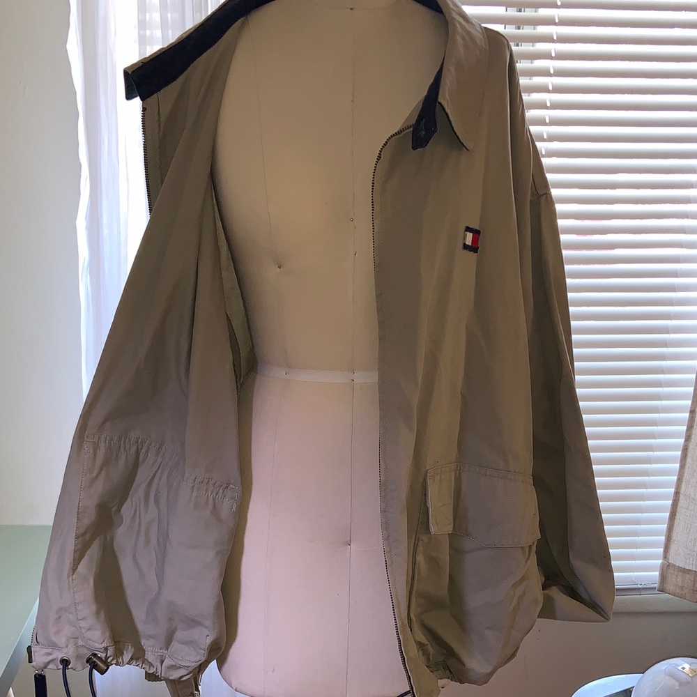 Vintage Tommy Hilfiger Men's Khaki Zip Jacket - Picture 6 of 7